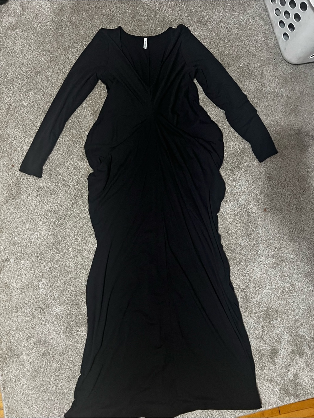 HALARA Black Long Sleeve Deep V- Neck Maxi Dress